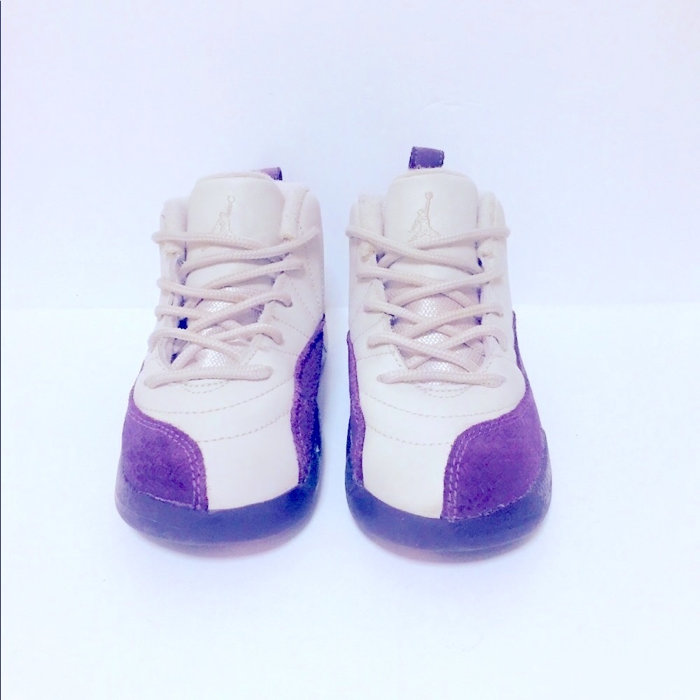 Jordan’s - Picture 2 of 5